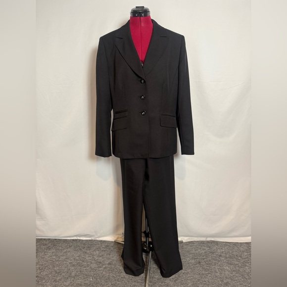 Evan Picone Pantsuit Woman's Size14 Black 2-Piece Set Blazer & Pants - Picture 9 of 14